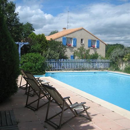 Bonneuil-Matours Les Pierres Blanches B&B 외부 사진