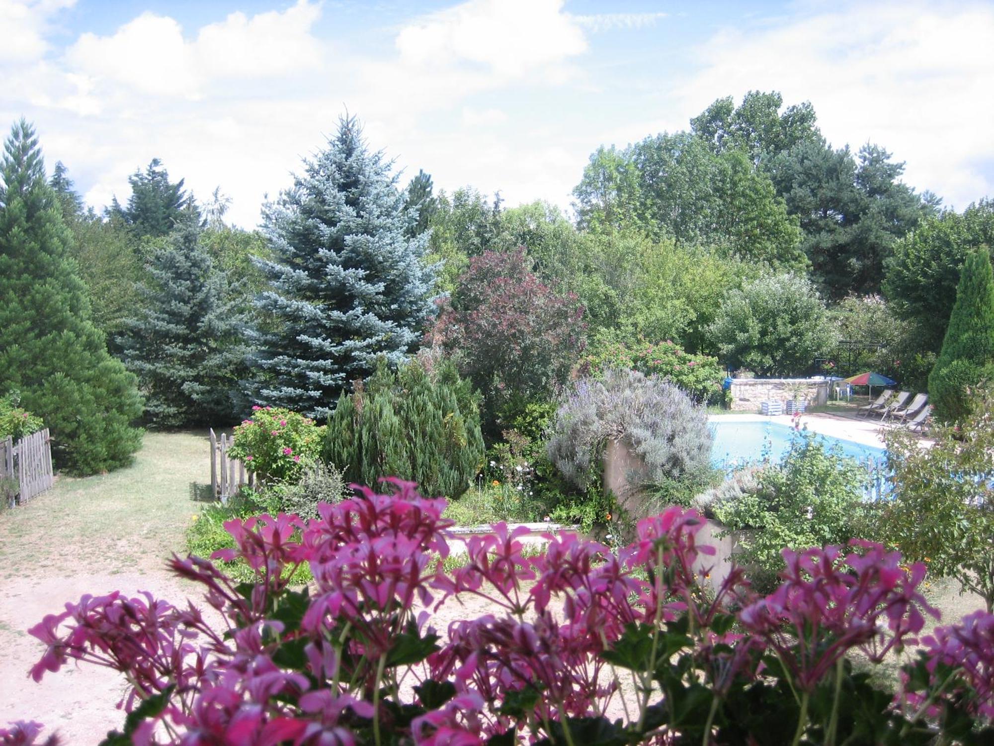 Bonneuil-Matours Les Pierres Blanches B&B 외부 사진